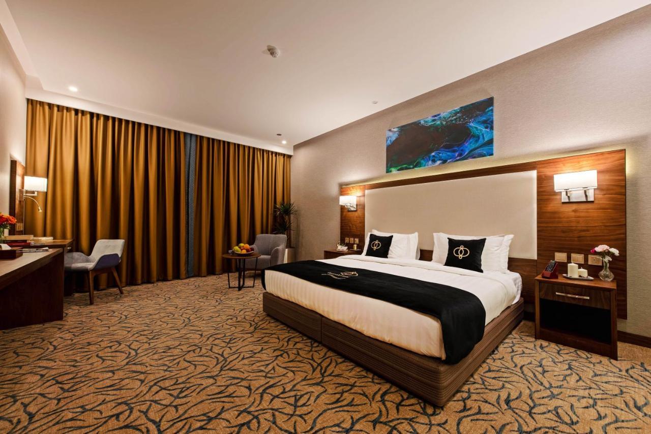 Sunday Emerald Hotel Jiddah Esterno foto