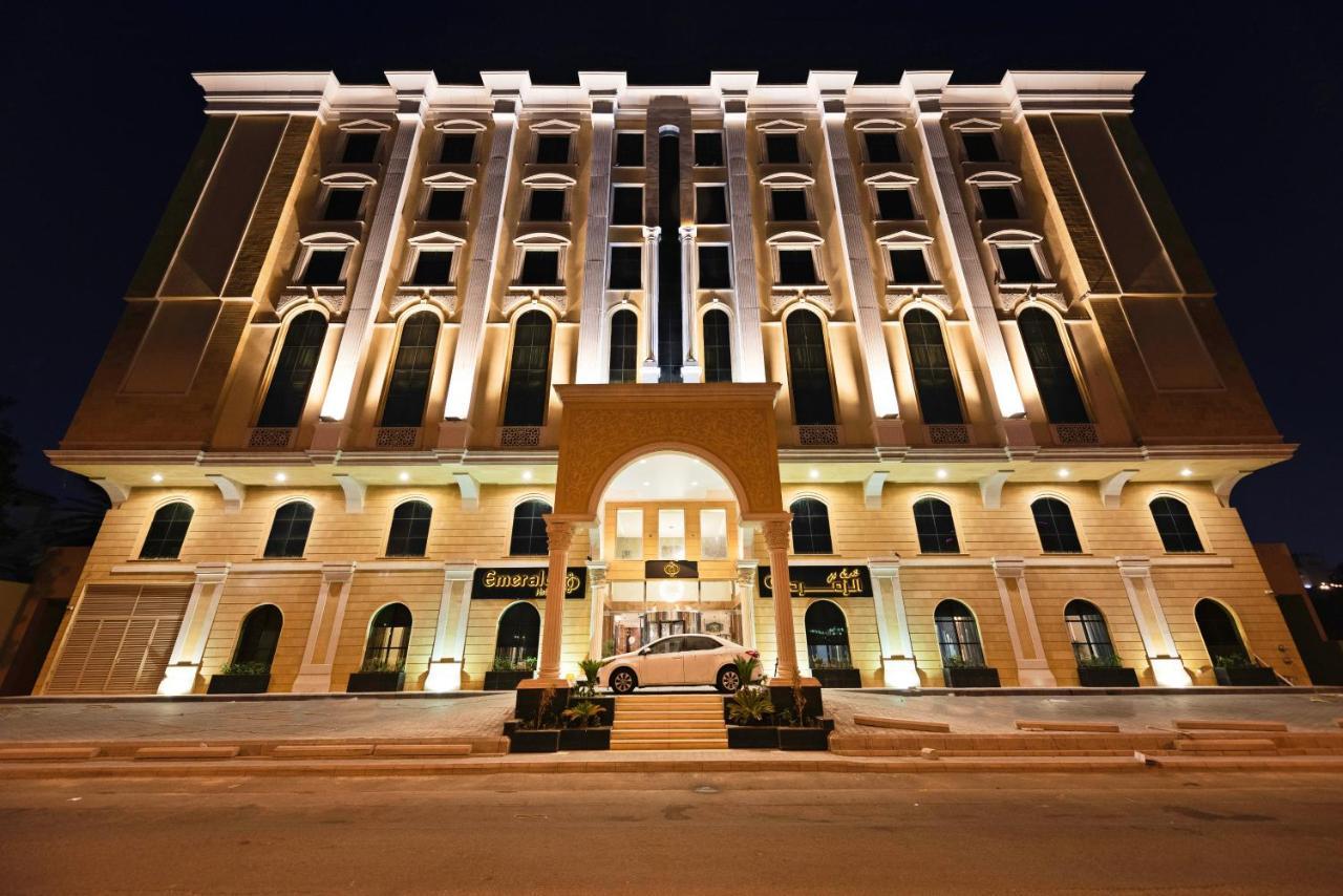 Sunday Emerald Hotel Jiddah Esterno foto