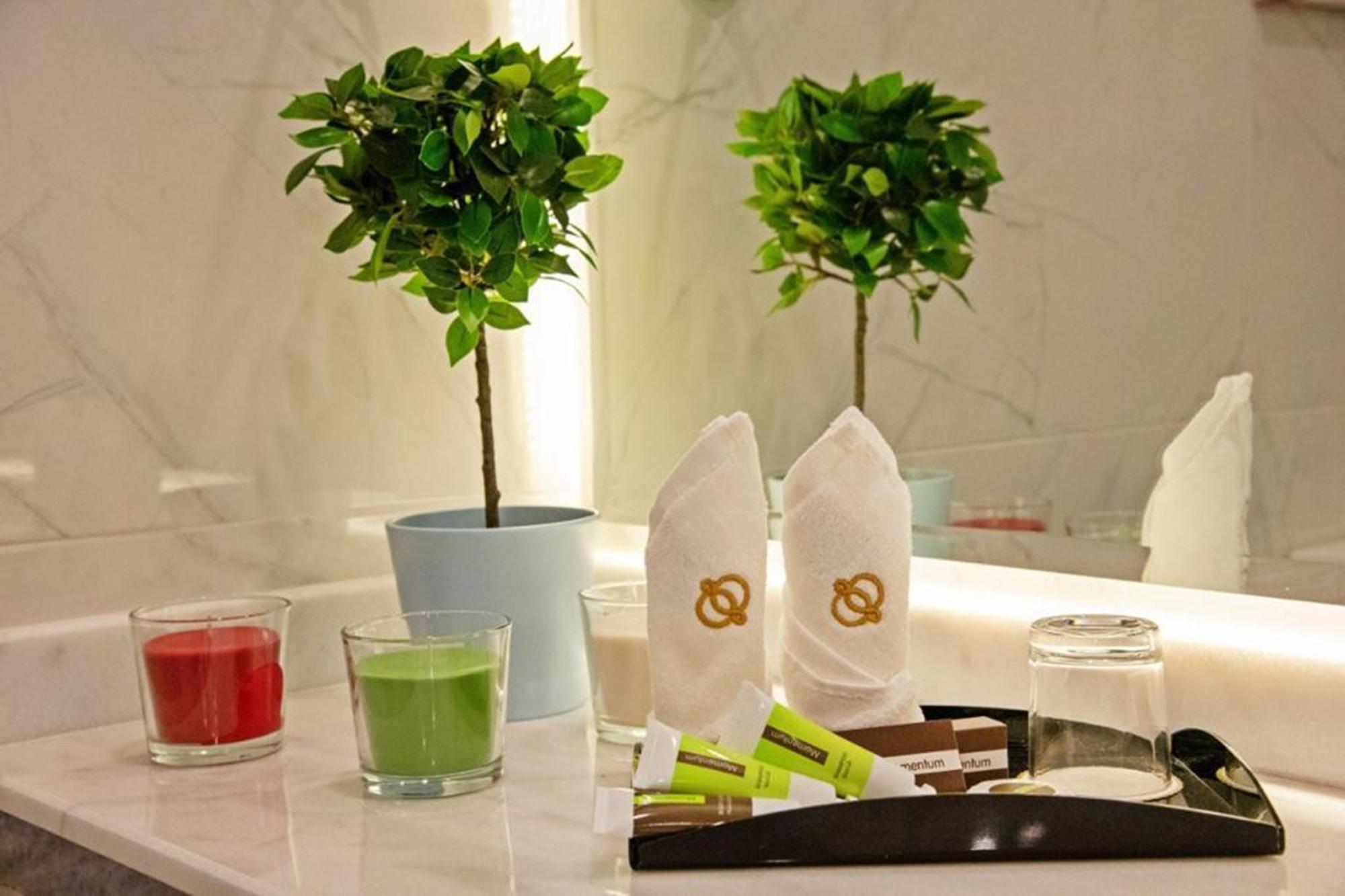 Sunday Emerald Hotel Jiddah Esterno foto
