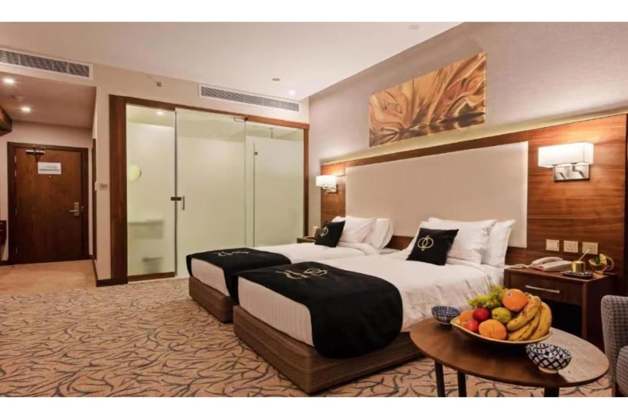 Sunday Emerald Hotel Jiddah Esterno foto